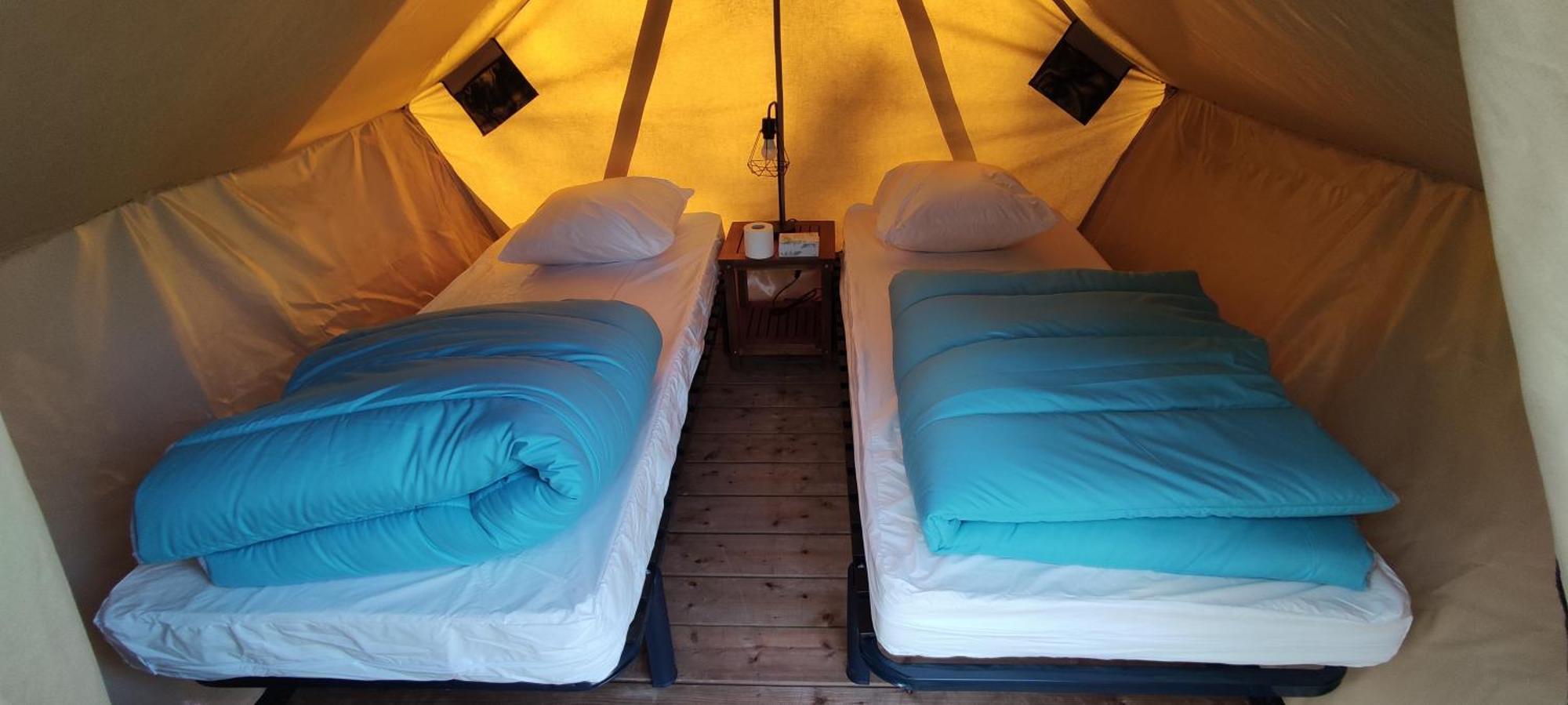 Camping Le Val Aux Fees - Broceliande Concoret Extérieur photo