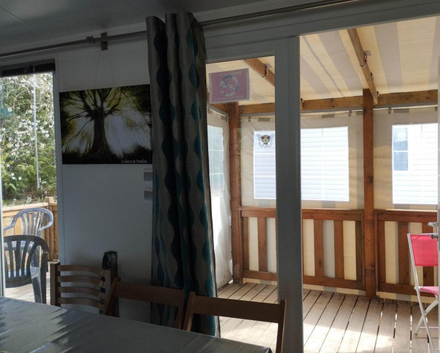 Camping Le Val Aux Fees - Broceliande Concoret Extérieur photo