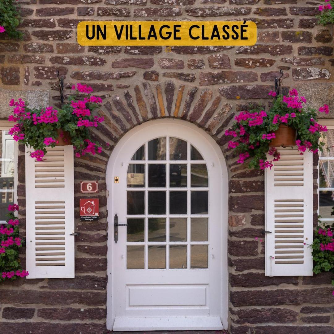 Camping Le Val Aux Fees - Broceliande Concoret Extérieur photo